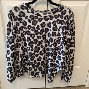 Altar’d state,M, black,white,&grey cheetah print